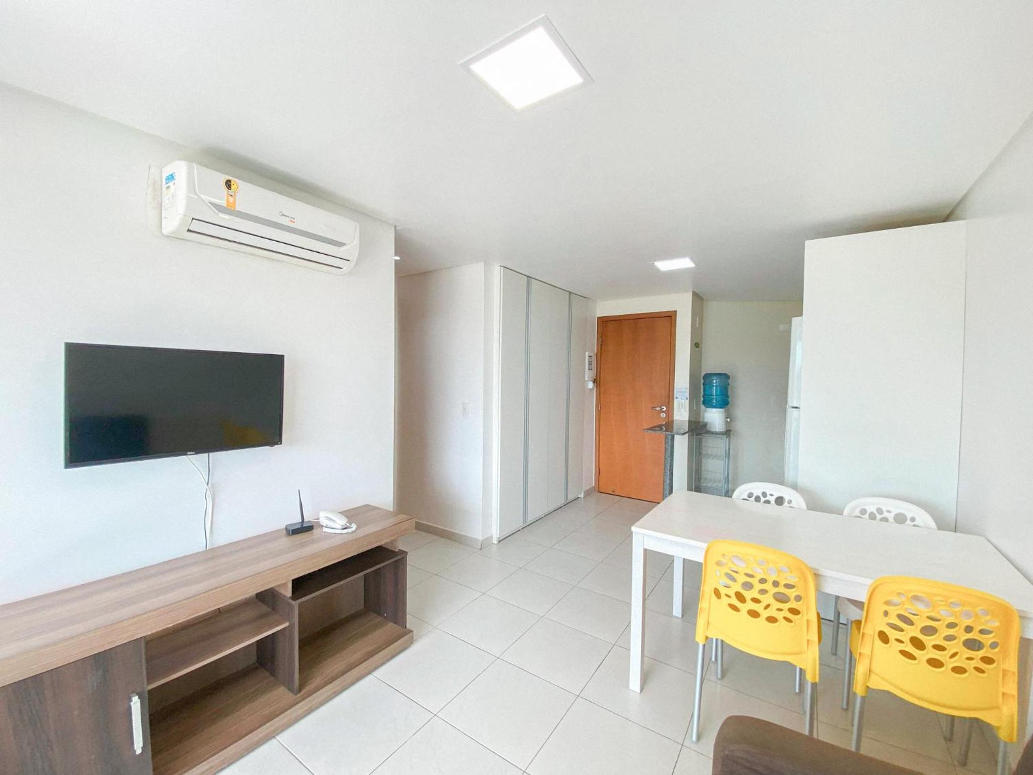 One-Bedroom Apartment photo 2