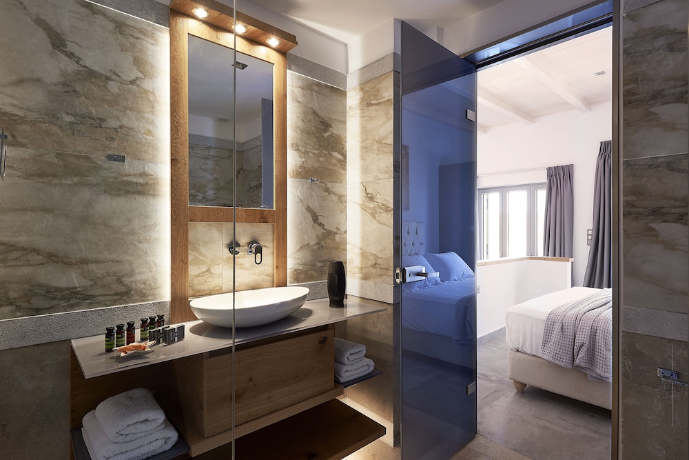 Deluxe Room, Sea View photo 3