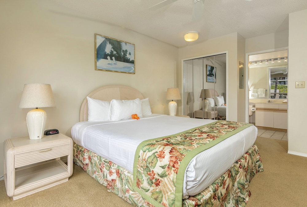 Condo, 2 Bedrooms, Partial Ocean View