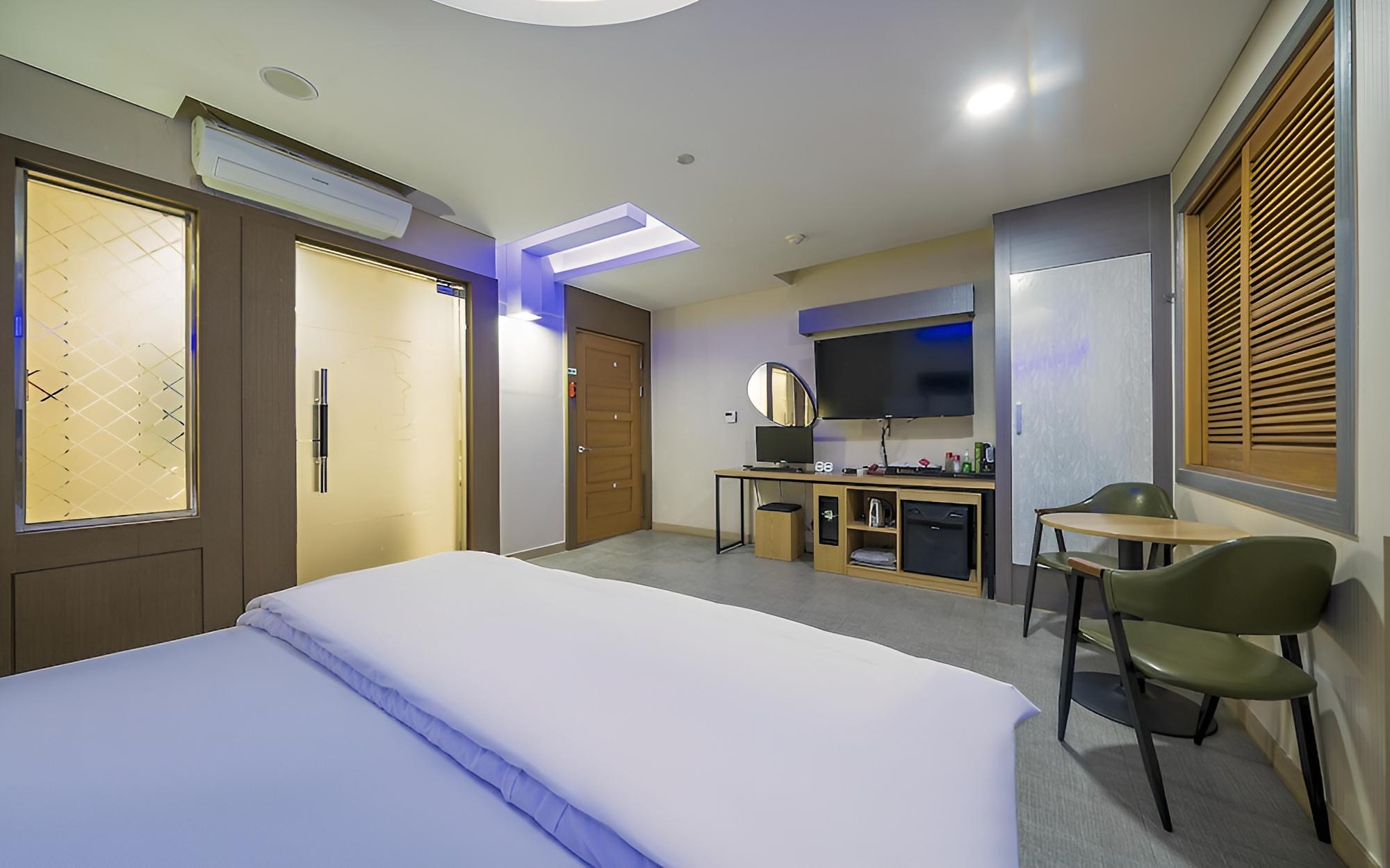 Room (Standard room) - Photo 4