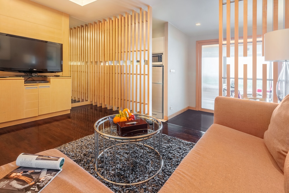 2 Bedroom Connecting Suite (Lake View) photo 2