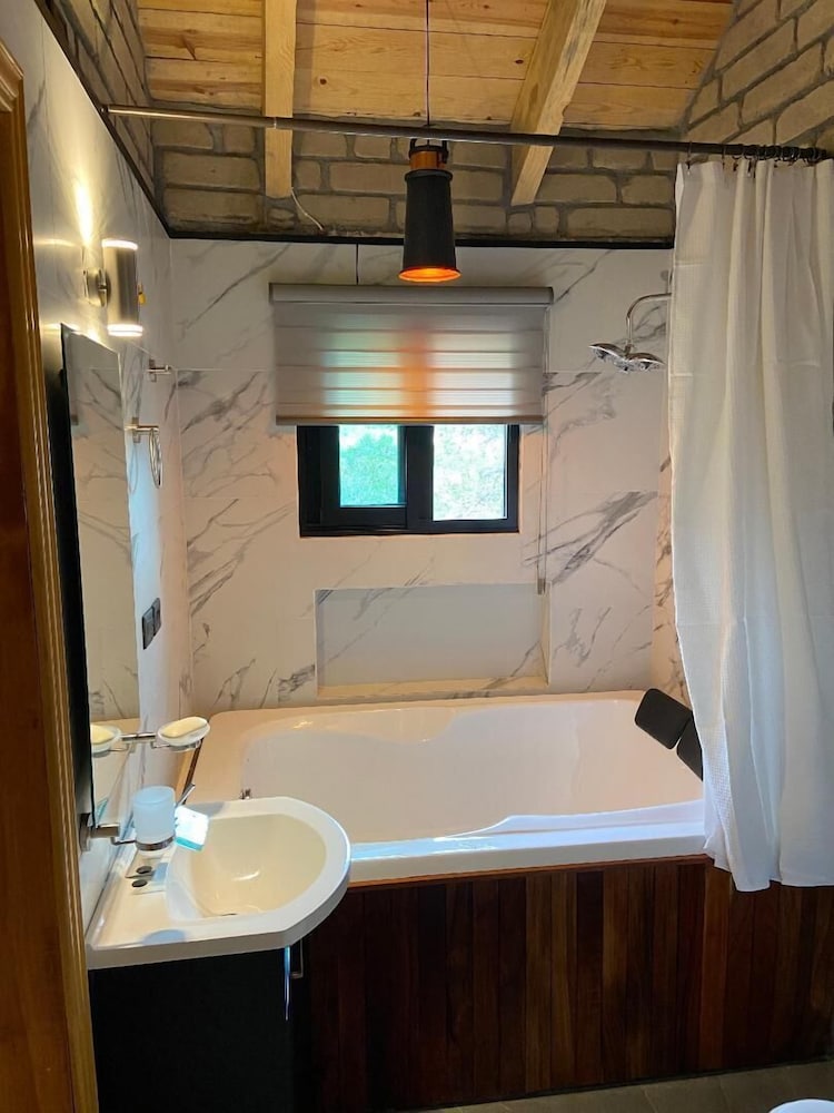 Comfort Cabin photo 2