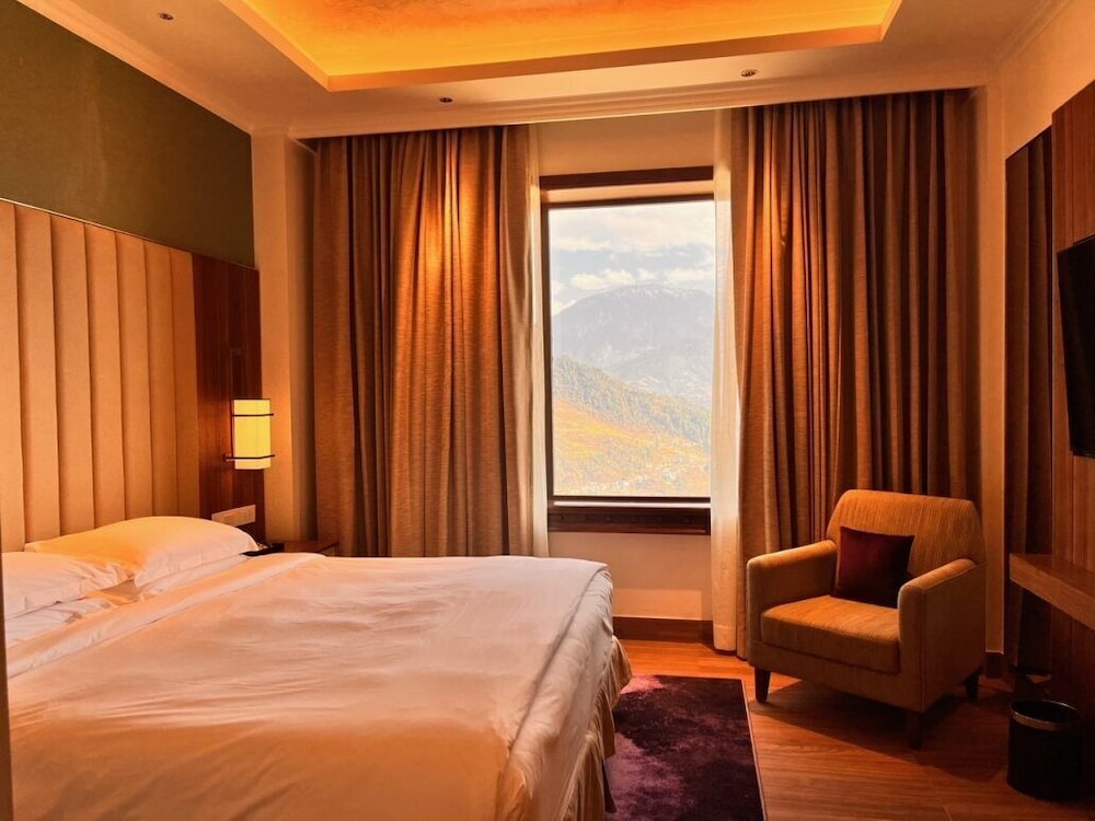 Suite (Vivanta)