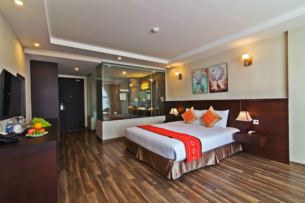Deluxe Double Room photo 2