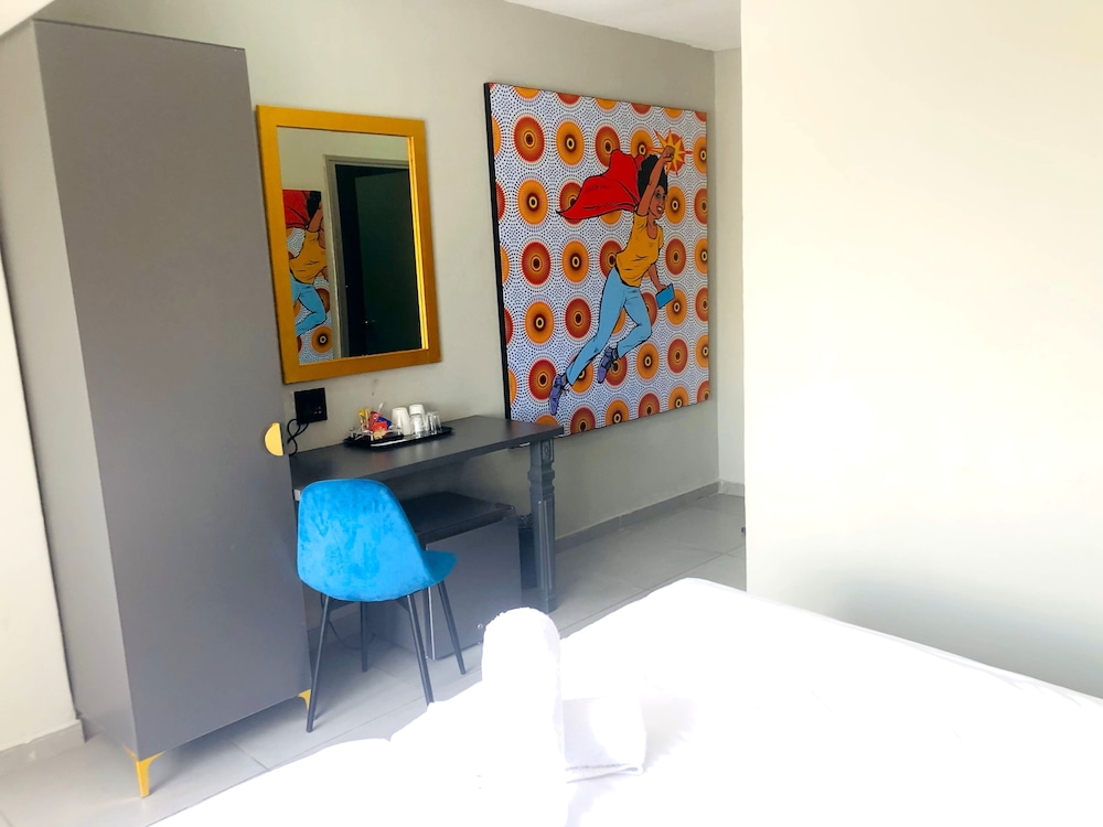 Standard Twin Room, 2 Twin Beds - Photo 63