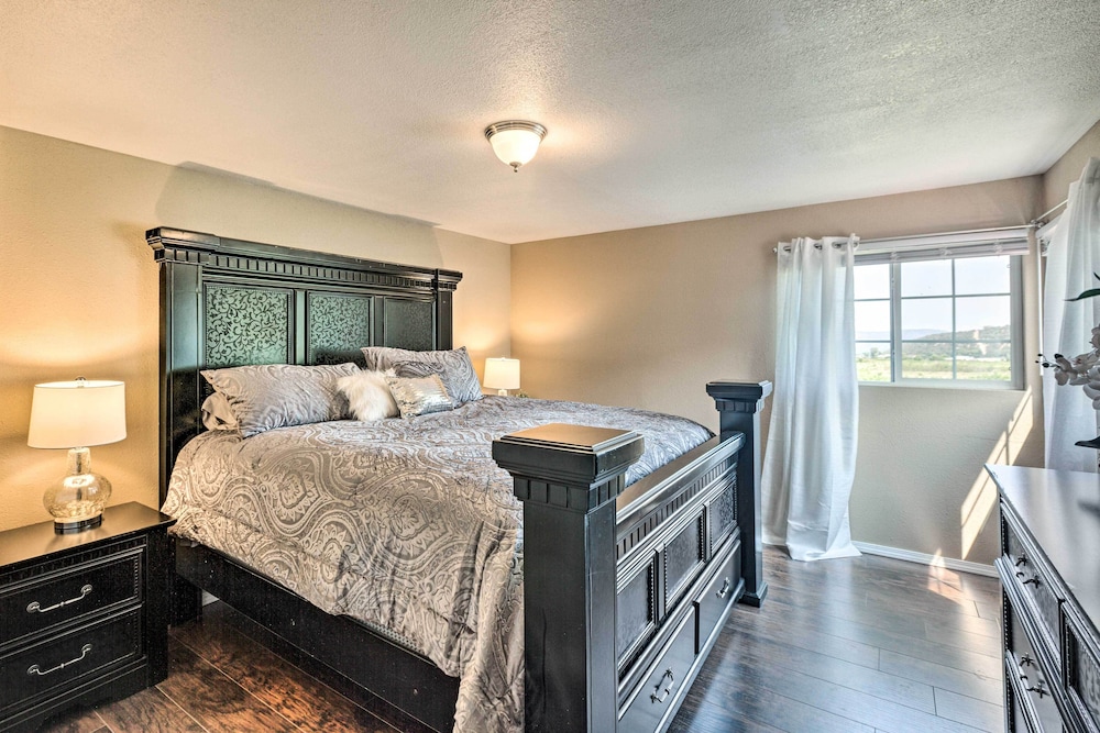 House (4 Bedrooms) photo 1
