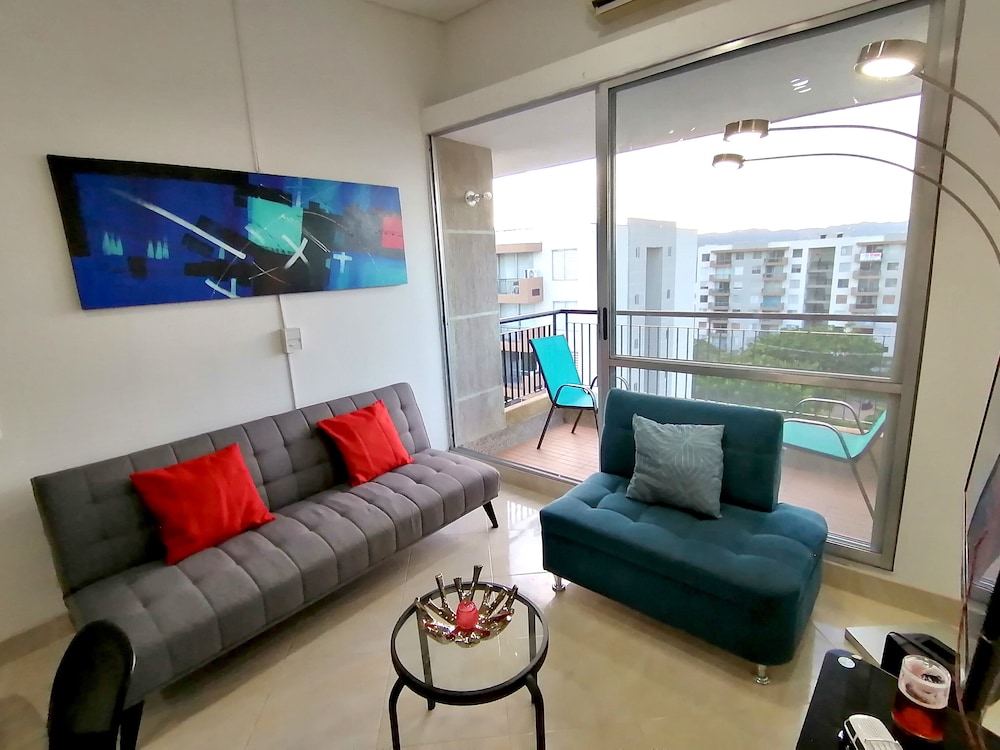 Family Apartment, 2 Bedrooms, Balcony, Valley View photo 1