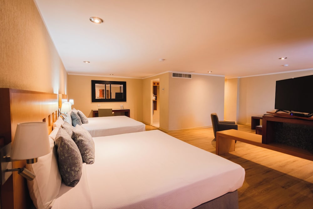 Junior Room - Photo 1