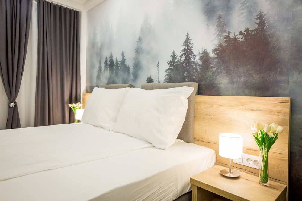 Deluxe Studio Suite, Terrace photo 2