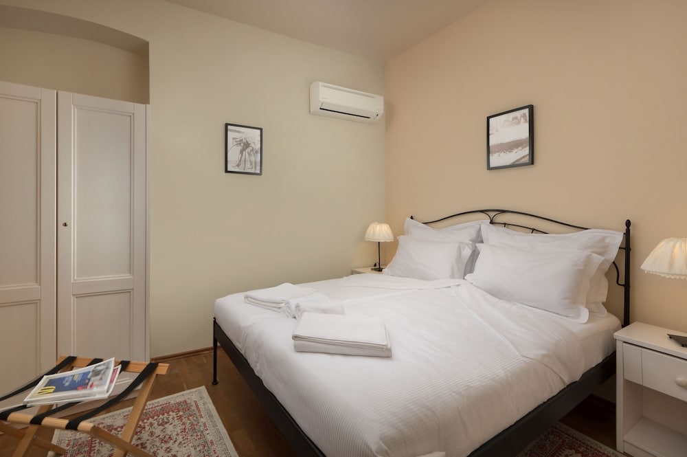 City Apartment, 1 Bedroom, City View