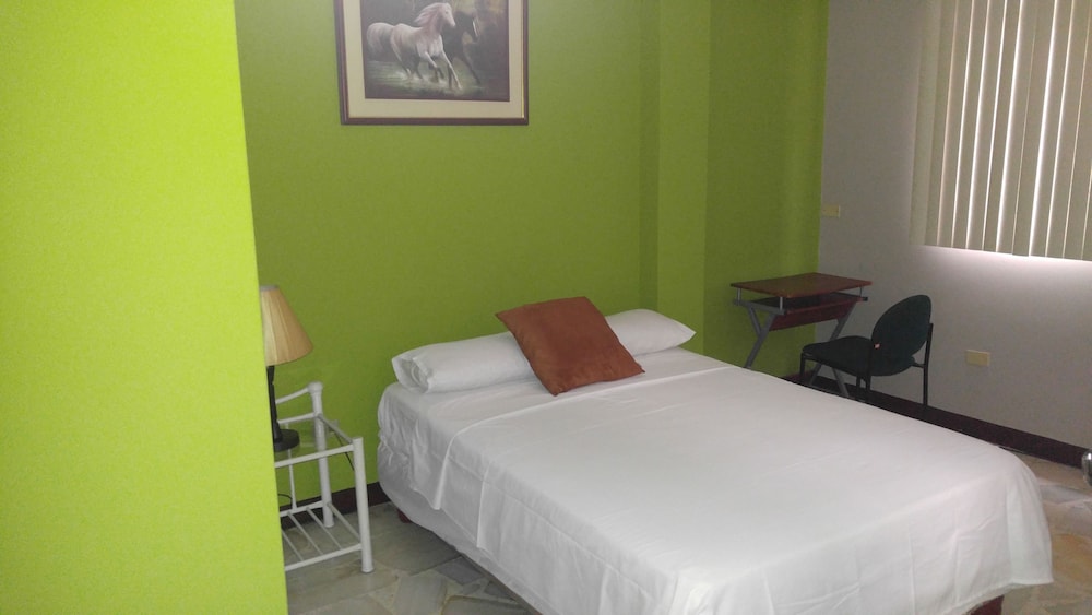 Standard Suite, 1 Bedroom, Kitchenette, Park View photo 1