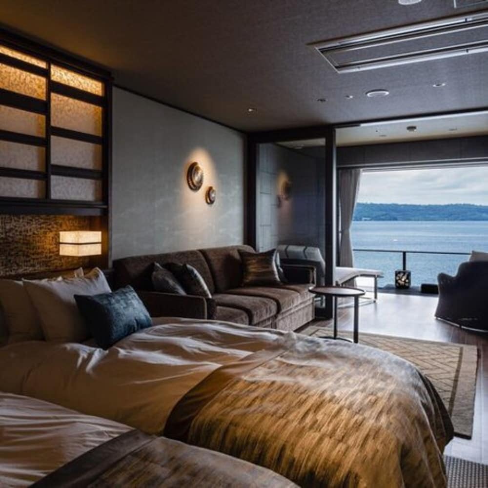 Terrace Room with Private Open-air Hot Spring Bath for 4 Guests