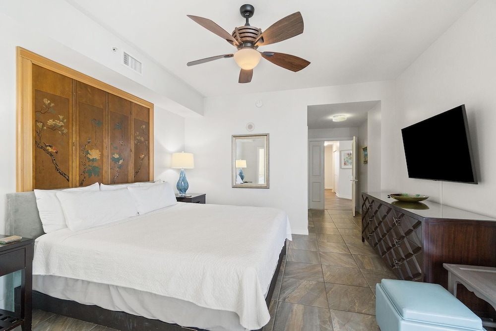 Condo, Multiple Beds (Beach Colony East 16A-Penthouse) photo 1