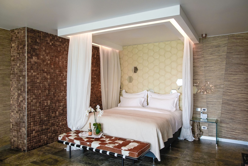Ocean Club Suite