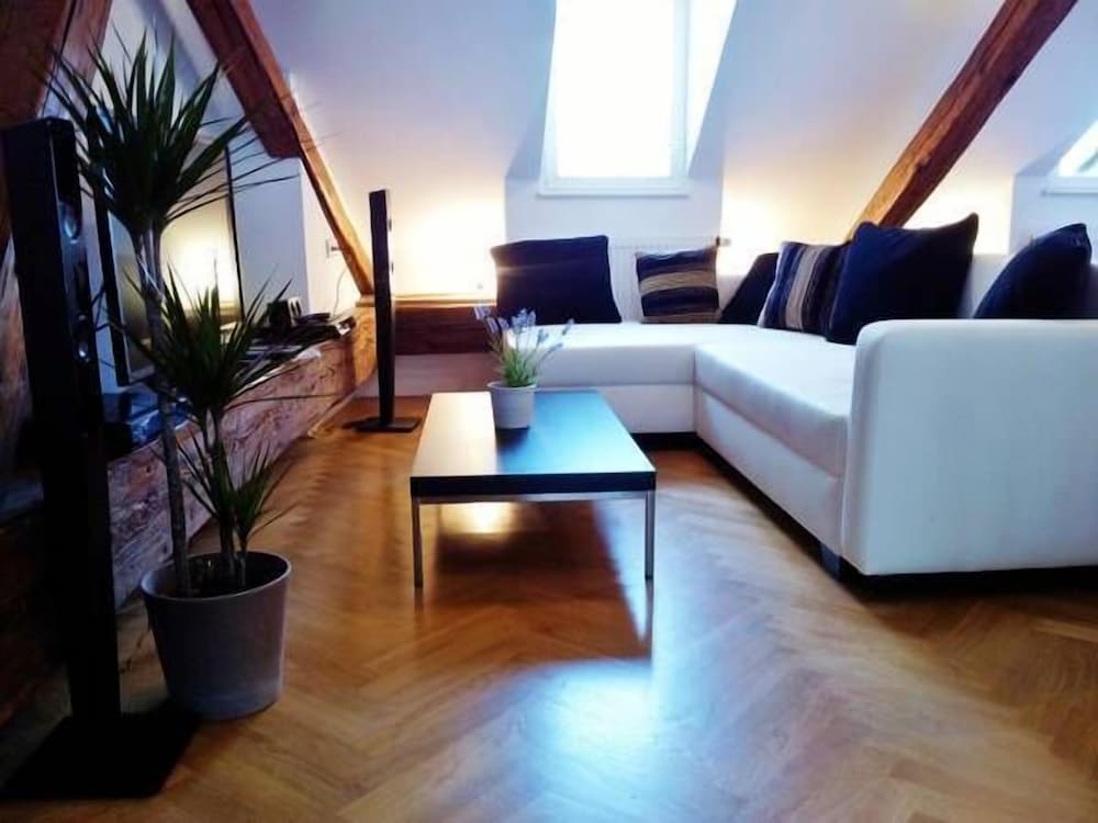 Loft, 2 Bedrooms