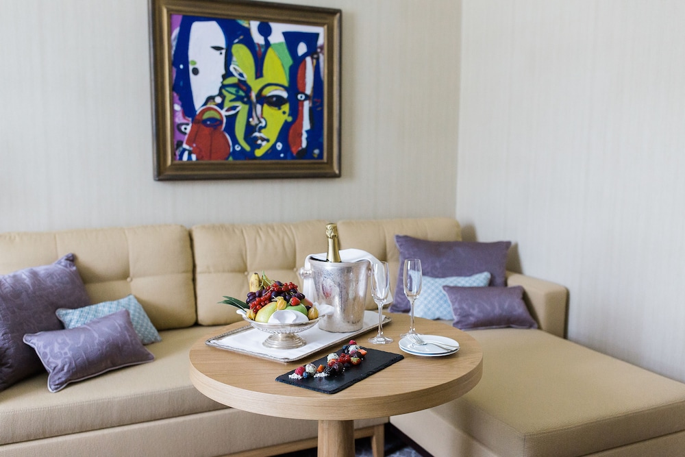 Suite (Park) - Photo 4