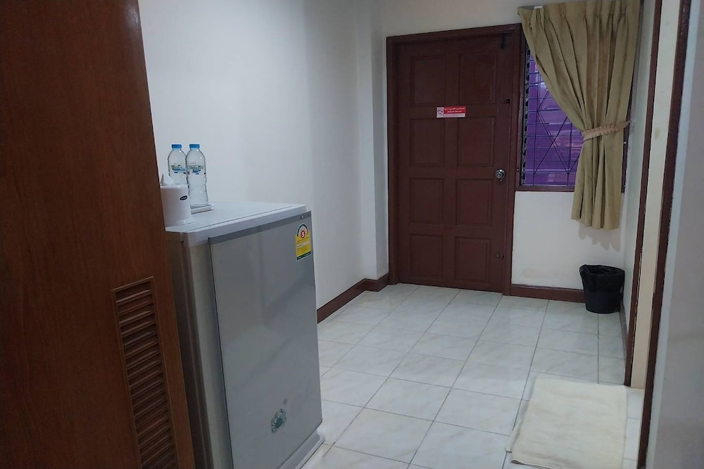 Deluxe Double Room - Photo 16