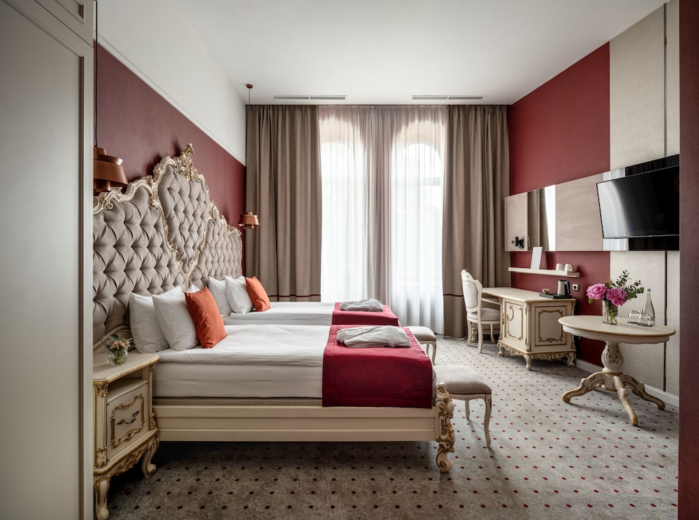 Superior Twin Room photo 3