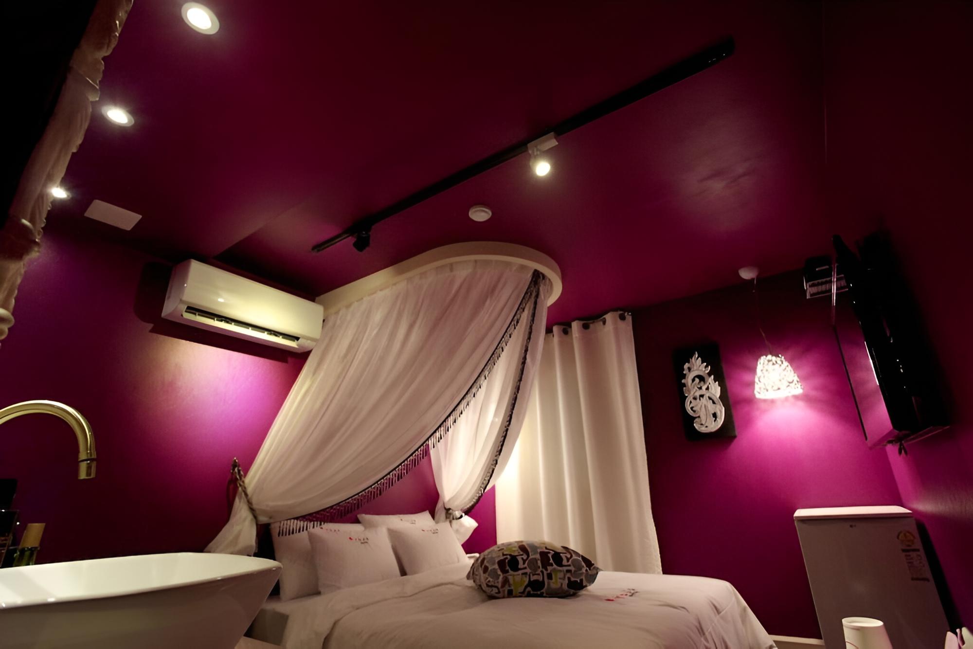 Room (standard Walk-in only (Netflix availa) - Photo 34