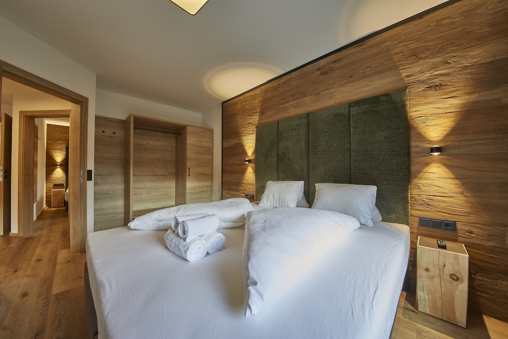 Basic Apartment, 3 Bedrooms, Sauna, Mountain View (Gappmaier Top 2) photo 1