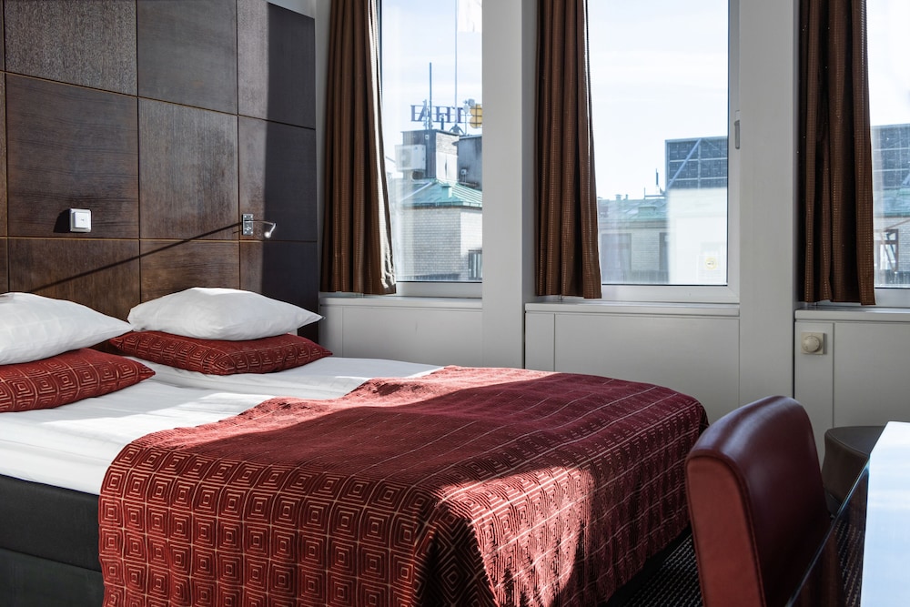 Standard double room