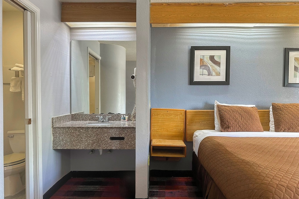 Classic Inn By Townhouse American Way Memphis I 240, Billede 5