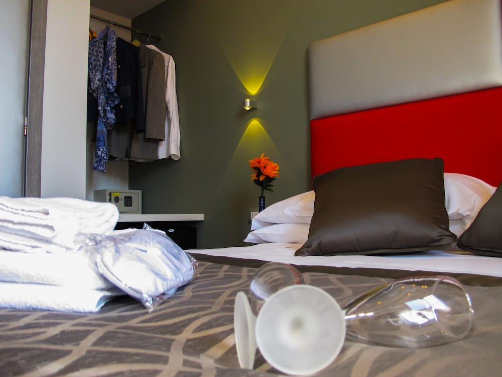 Classic Double Room