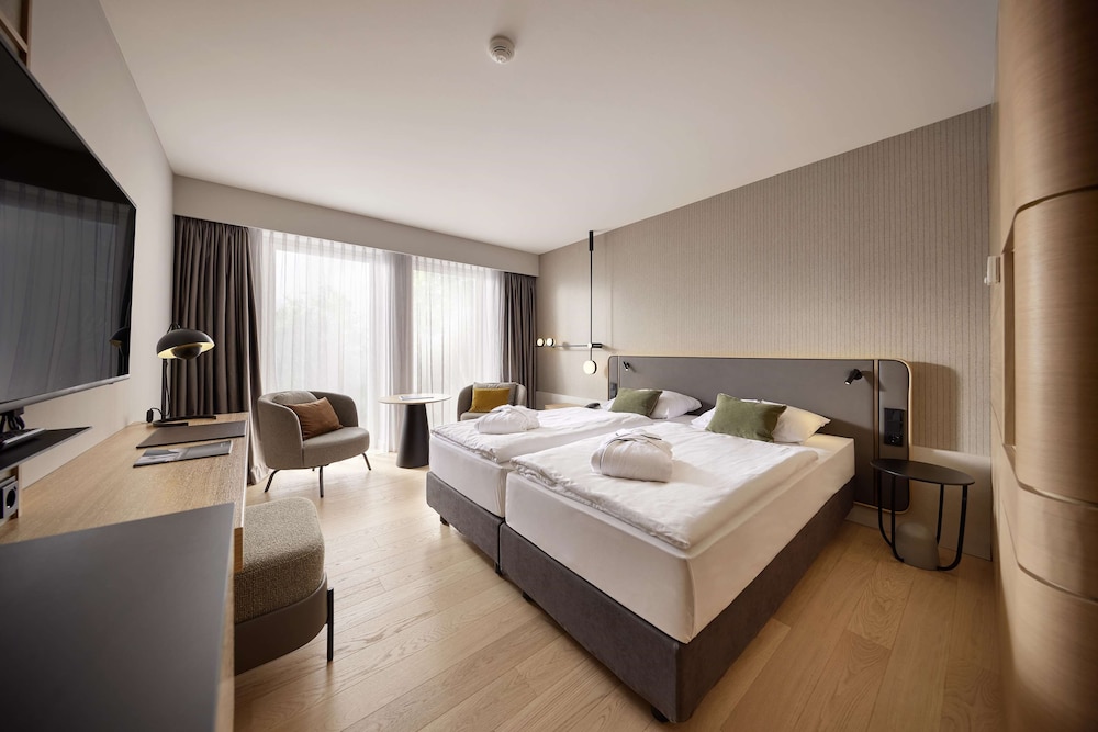 Comfort Twin Room