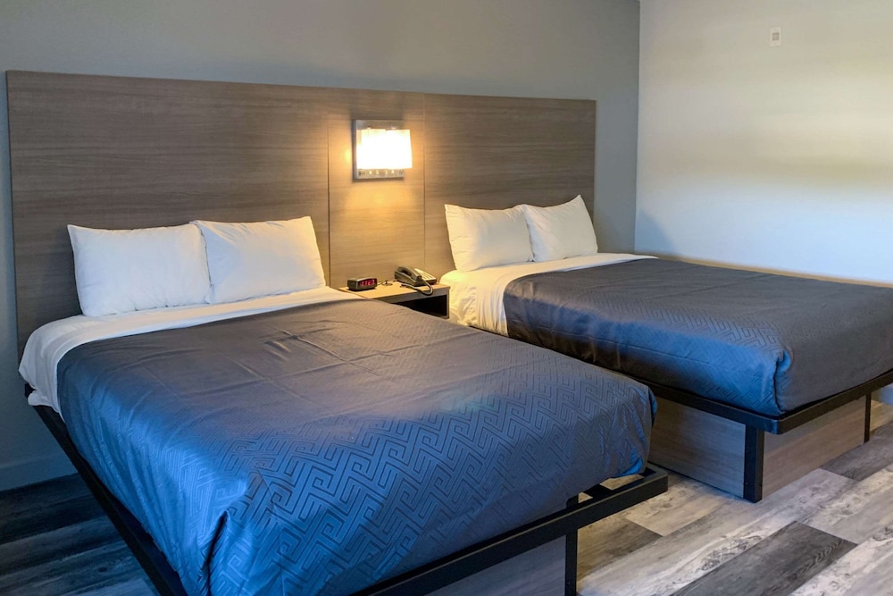 Suite, 2 Twin Beds, Non Smoking photo 2