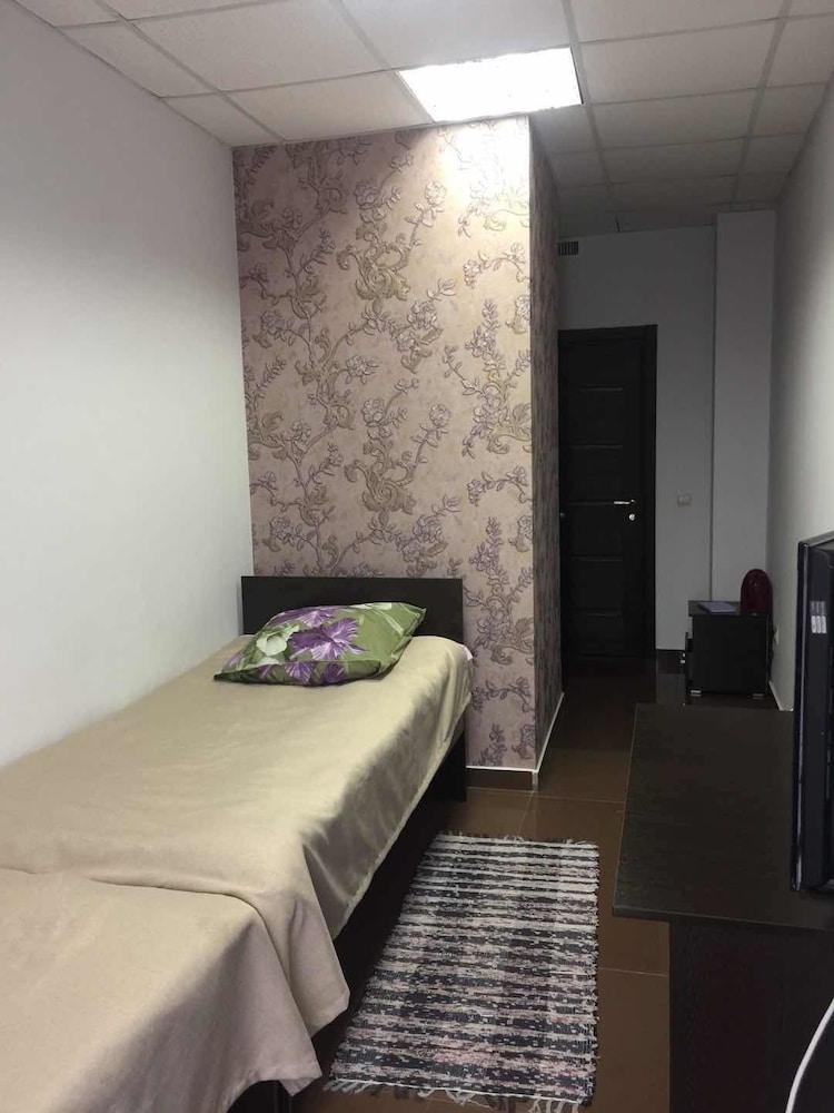 Basic Apartment, 2 Twin Beds, Non Smoking photo 3