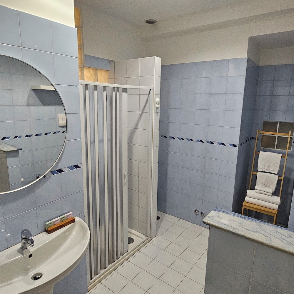 Double or Twin Room, City View photo 3