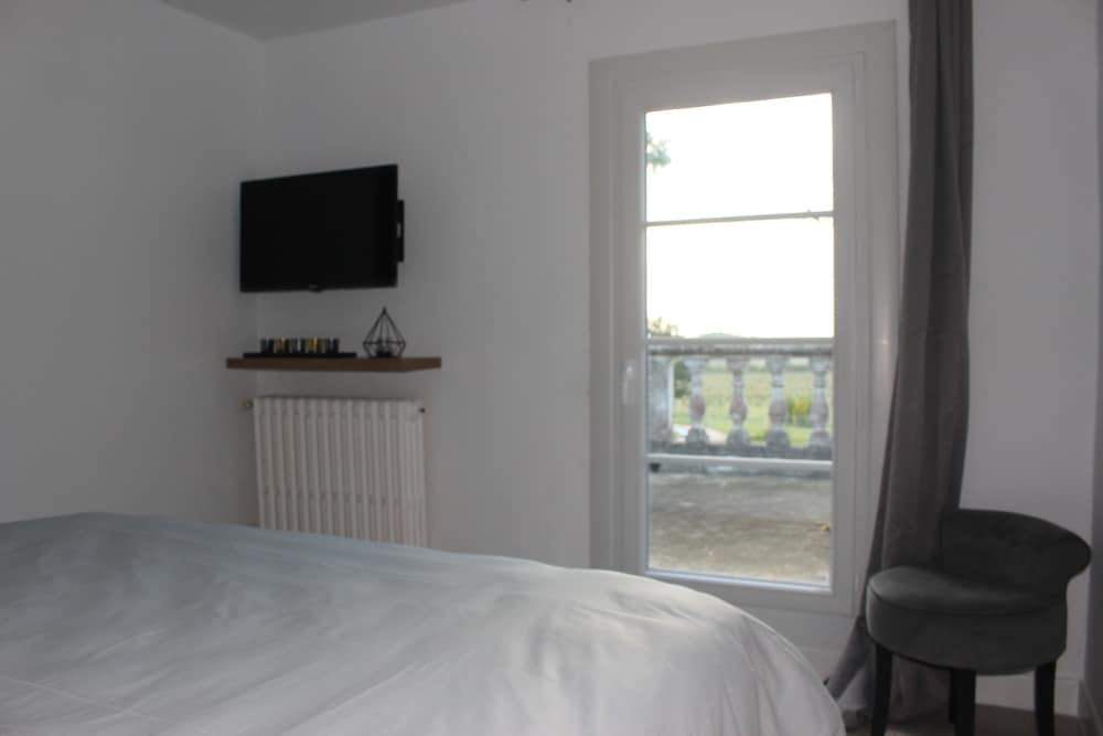 Double Room, Terrace (Syrah) - Photo 4