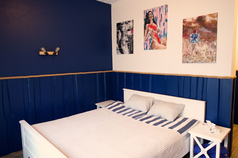 Basic Double or Twin Room, Non Smoking, Beach View