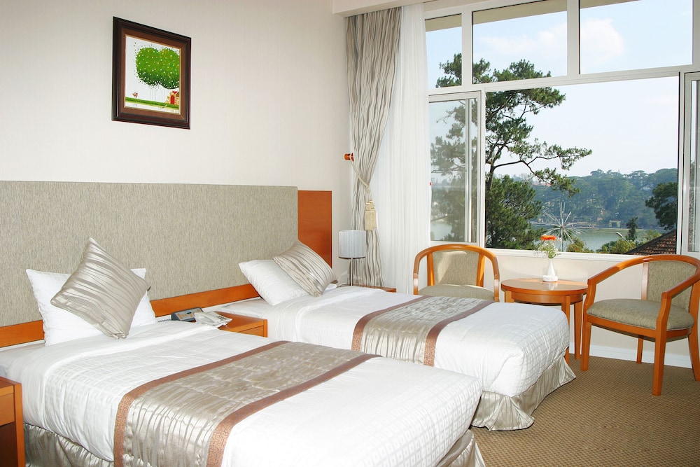 Superior Twin Room - Photo 1