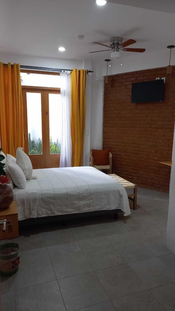 Basic Room photo 1