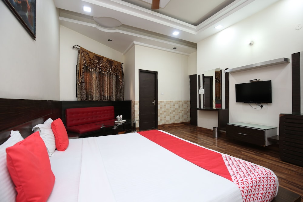 Suite, 1 King Bed