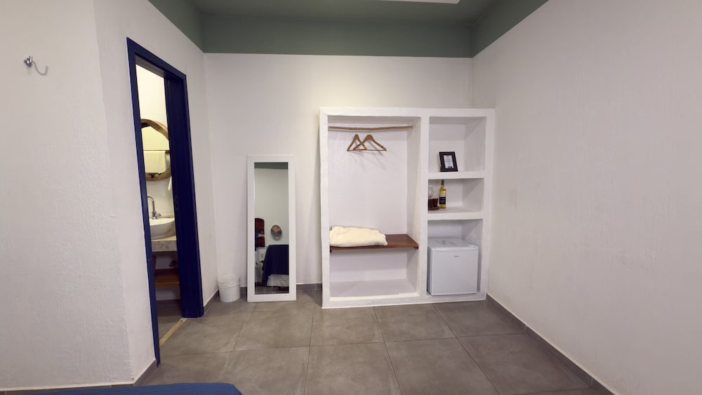 Luxury Triple Room photo 3