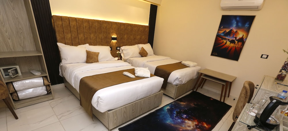 Classic Double Room, Non Smoking photo 2