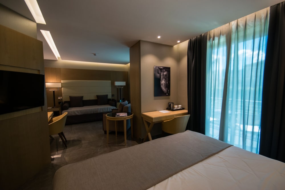 Royal Suite - Photo 4