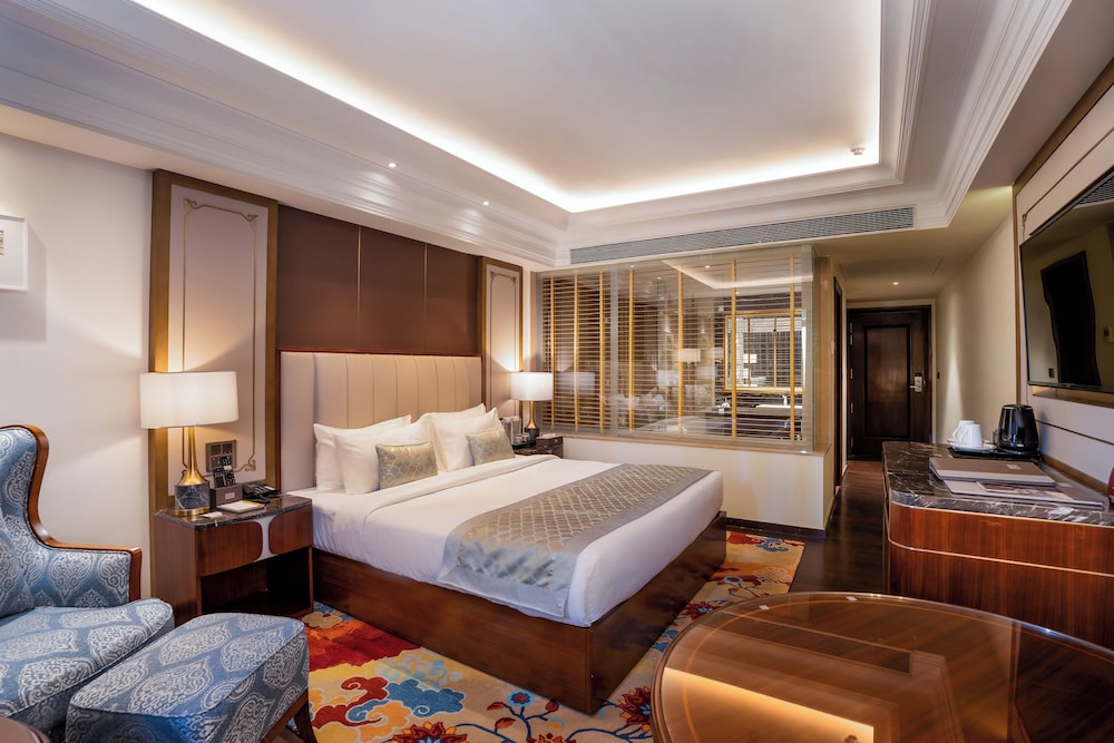 Luxury Room - Photo 1