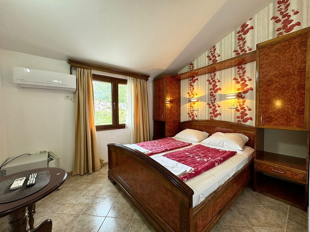 Classic Double Room photo 1