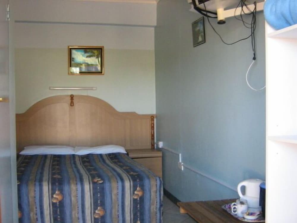 Standard Double Room photo 2