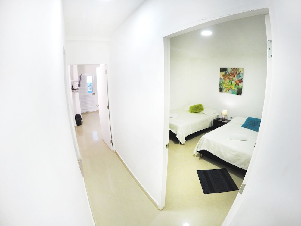 Family Room - Photo 7