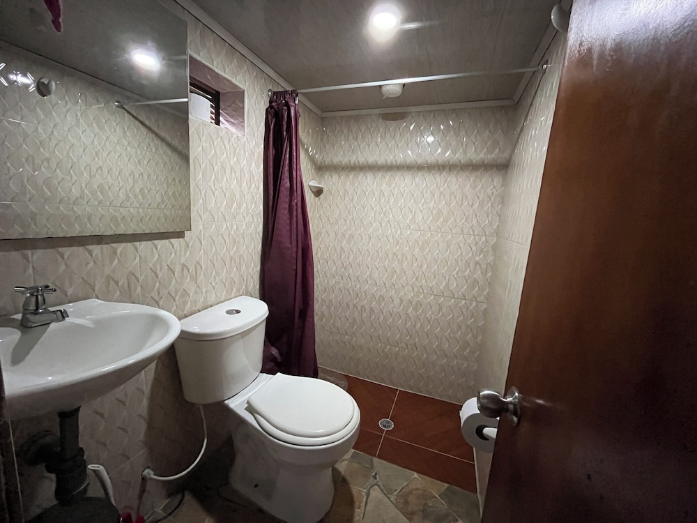 Family Cabin, 1 Bedroom photo 2