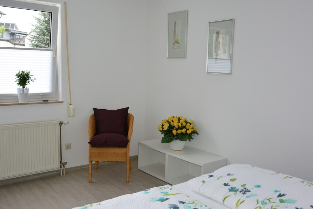 Vier-Zimmer-Wohnung photo 3