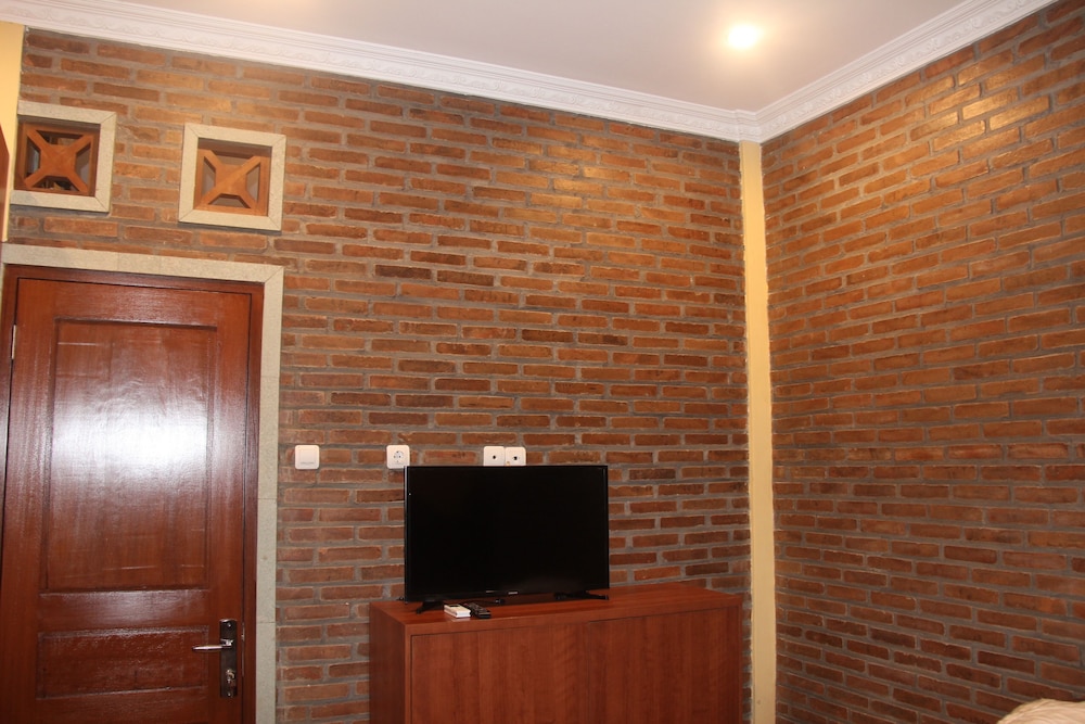 Terrace Room - Photo 11
