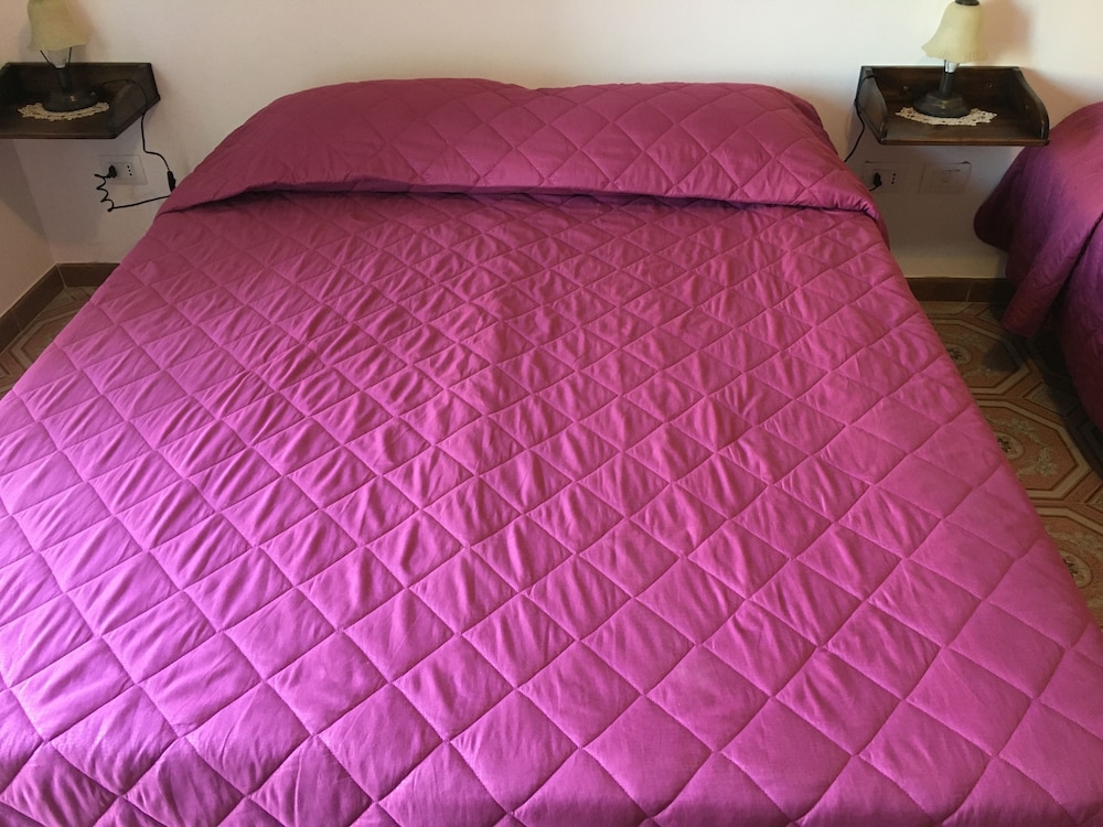 Comfort Quadruple Room, Private Bathroom (Mare) photo 1