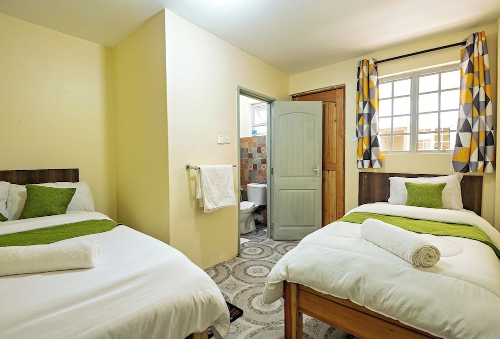 Classic Twin Room