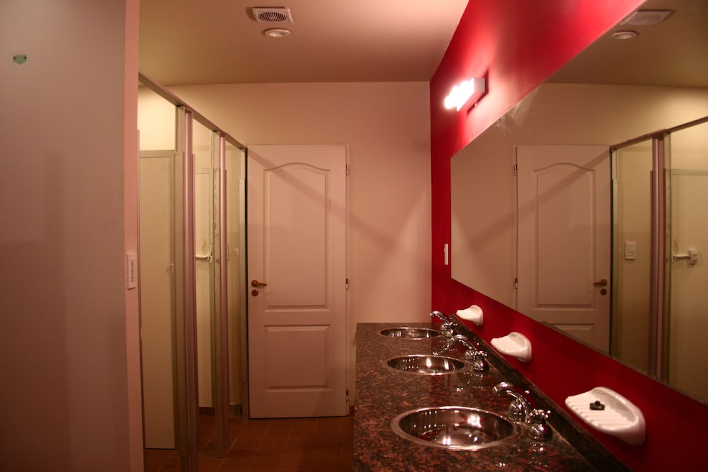 Shared Dormitory, Mixed Dorm, Shared Bathroom (12 people) photo 3