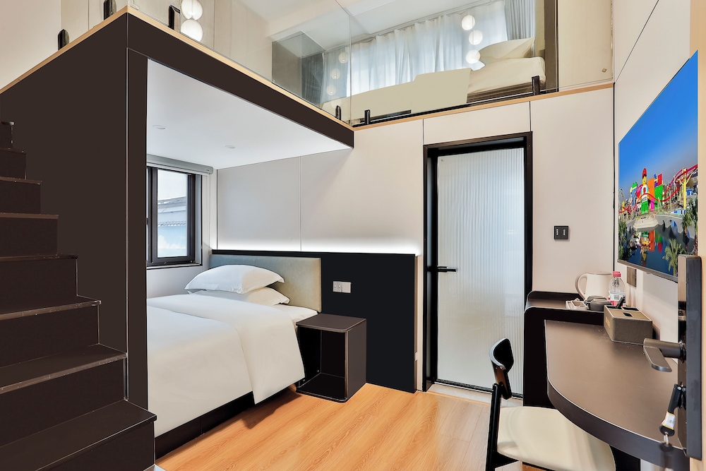 Family Twin Room, Garden View